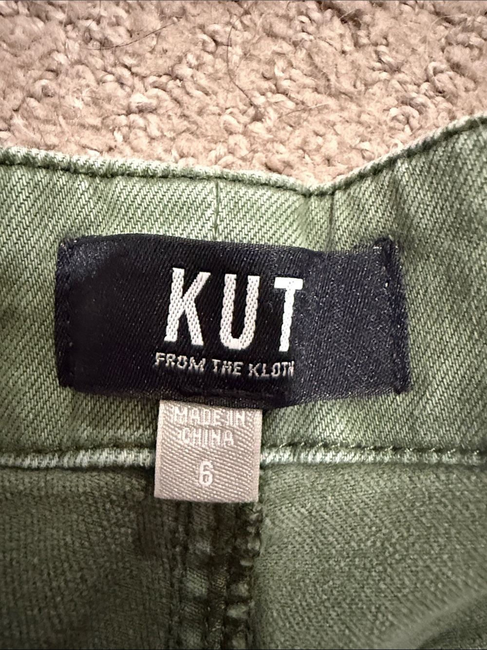 Kut from the Kloth Olive Green Jane High-Rise Utility Shorts - Picture 6 of 7